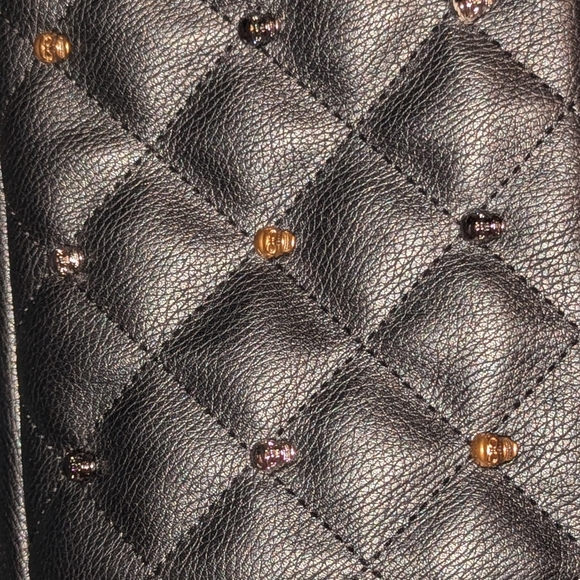NWT Betsey Johnson Black XORUMOR Quilted Shoulder Bag Studded With Skulls - Picture 3 of 6